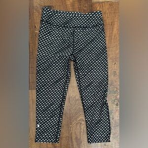 Under Armour compression crop leggings women Sz small